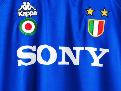 1995/96 Juventus Away Shirt